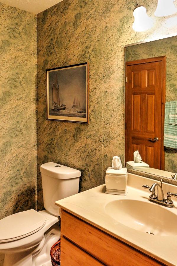 Roomy House On 2 Acres - 2 Mi To Egg Harbor Beach! Exterior foto